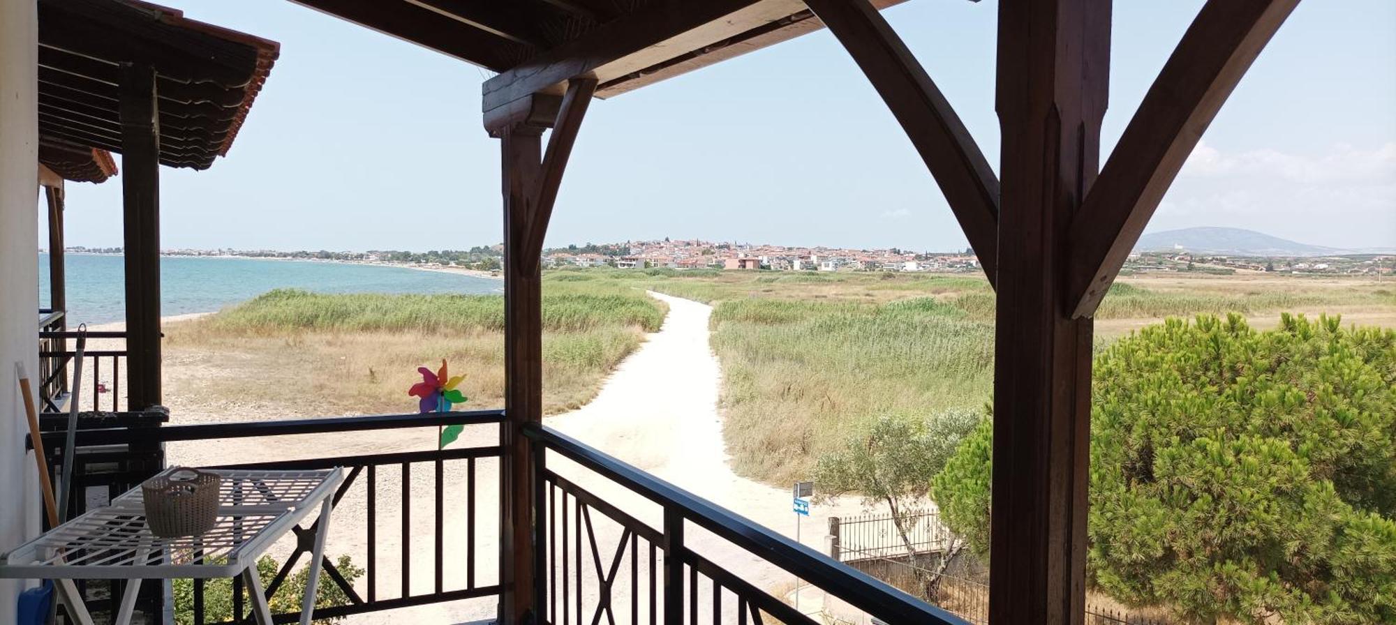 George & Katerina Houses Паралия Дионисиу Екстериор снимка