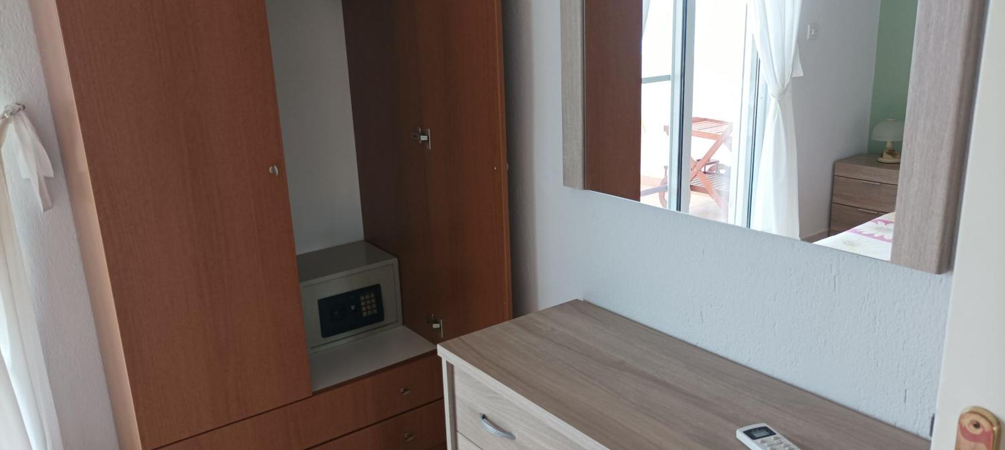 George & Katerina Houses Паралия Дионисиу Екстериор снимка